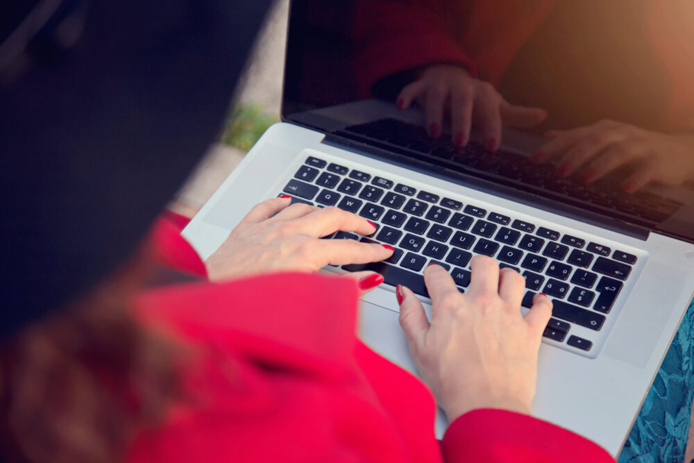 How Do Client Reviews Impact Law Firm SEO?